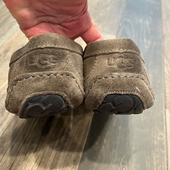 UGG Ascot Mens Slipper Loafers Slip On Casual Comfort Suede 1101110 Size 10 gray - Picture 4 of 6